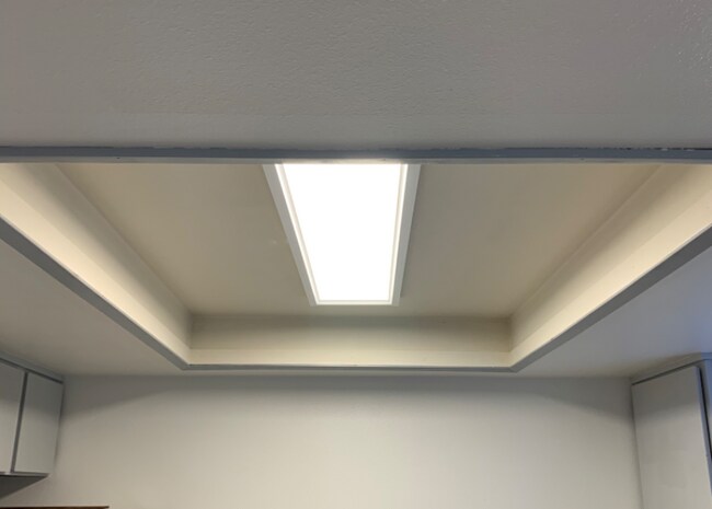 Building Photo - 2710 NW Norwood St