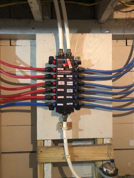 PEX Manifold System - 1221 W Walnut St