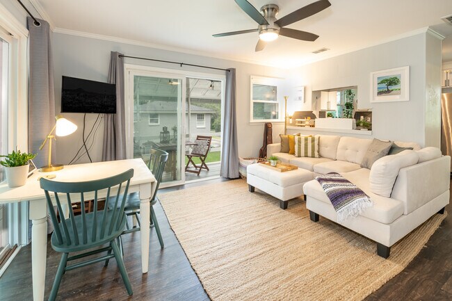 Building Photo - 2243 Guerry Ave