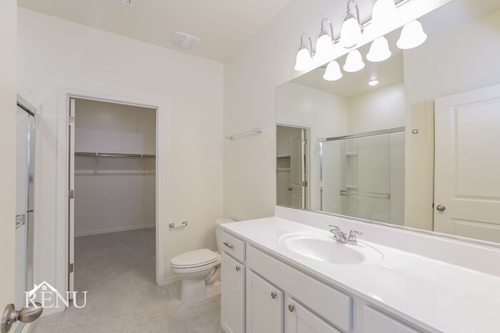 Building Photo - 18378 Los Gabrieles Wy