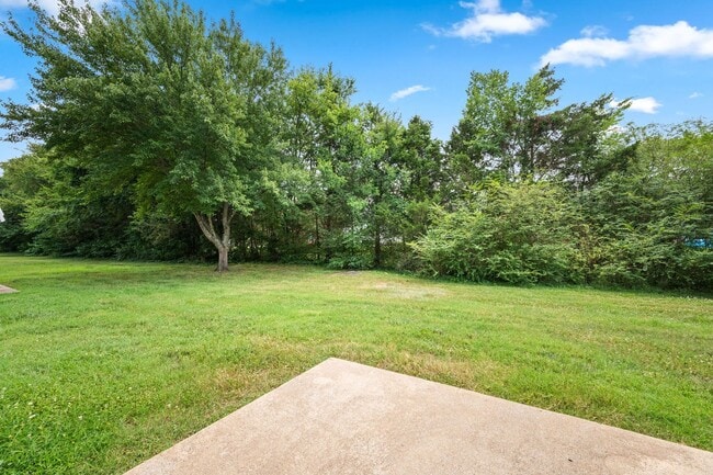 Building Photo - Hamlet Square Townhomes Unit 2344A
