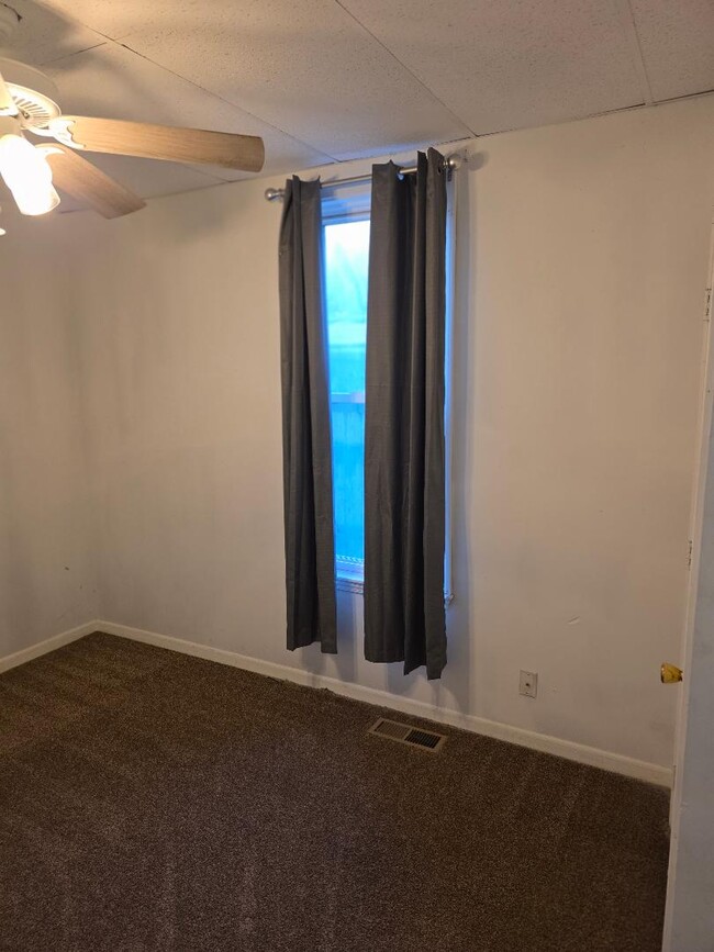 Building Photo - 1018 Osage St