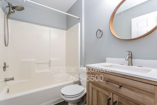 Building Photo - 15 York St