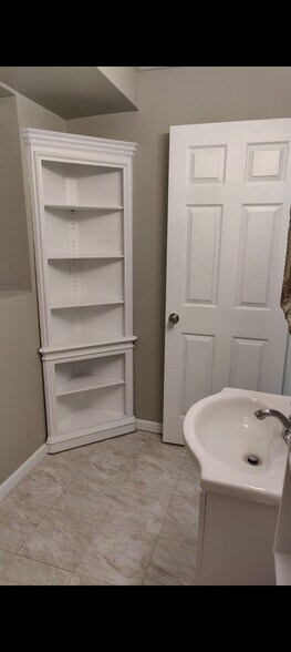bathroom - 40 Serenity Ln