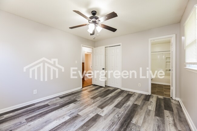 Building Photo - coming soon