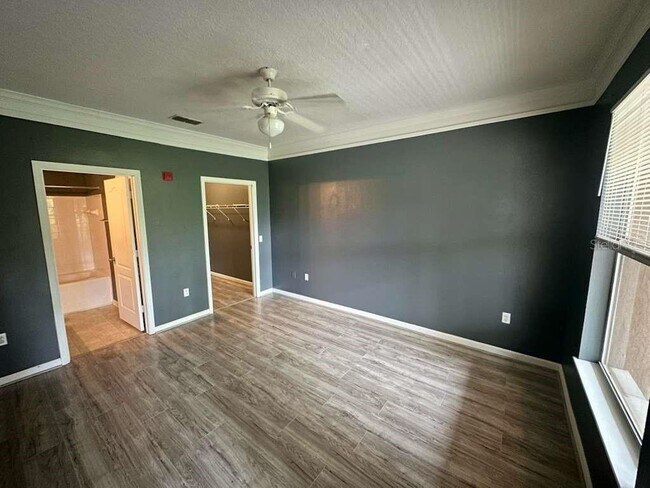 Building Photo - 8836 Villa View Cir