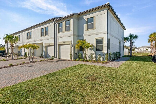 Building Photo - 14506 Stellar Pl