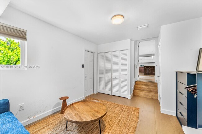 Building Photo - 1531 Consolata Ave