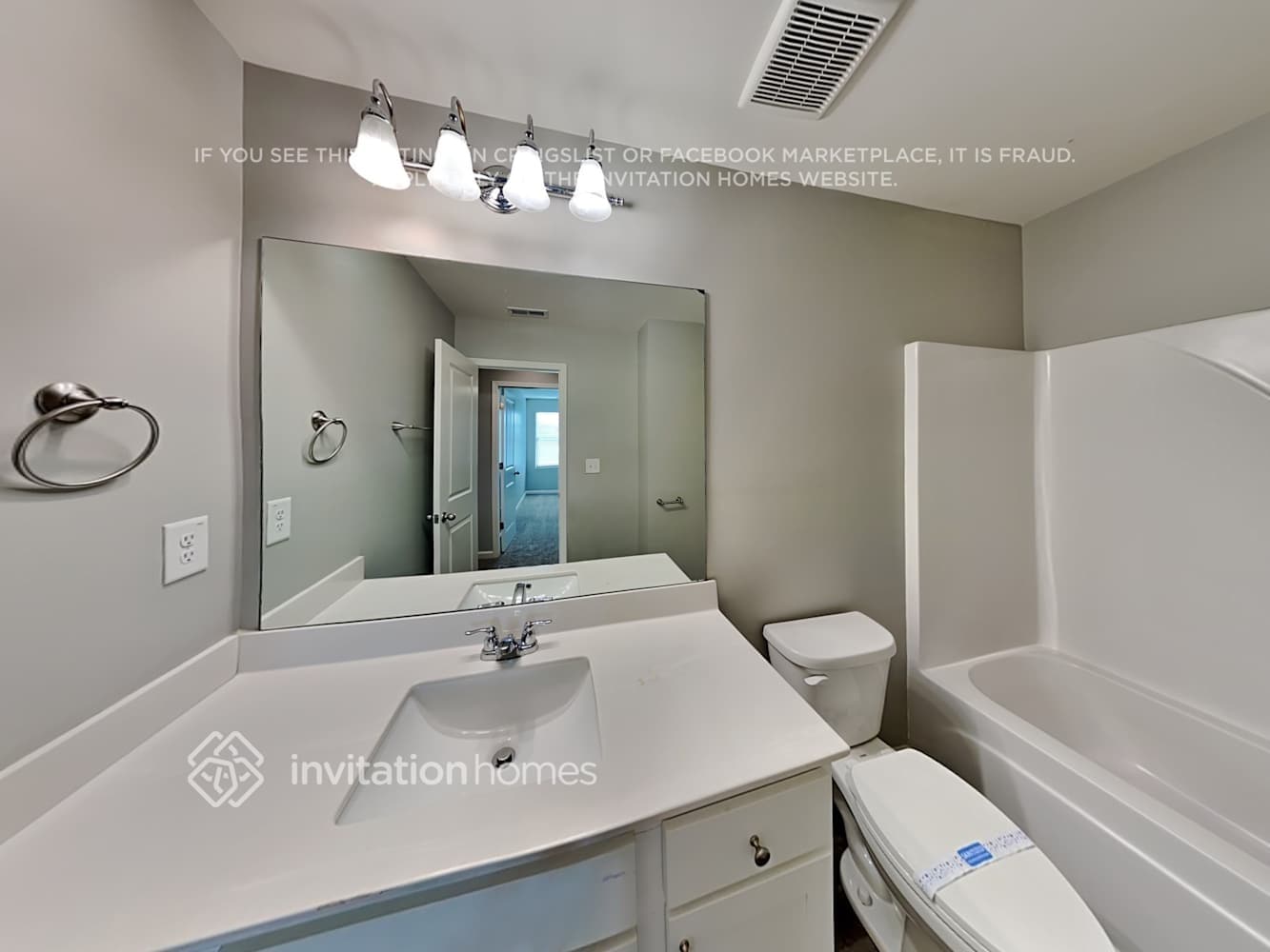 Building Photo - 117 Verona Dr NW