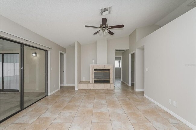 Building Photo - 12907 Tikiwood Ct