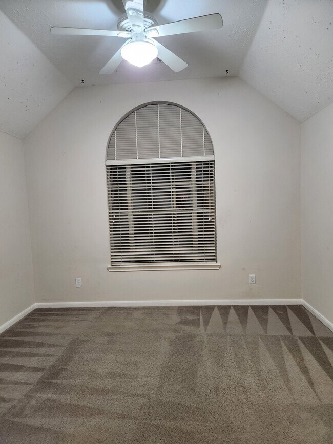 Building Photo - 18138 Delta Estates Ct