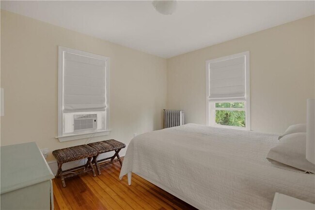 Building Photo - 191 3rd Street