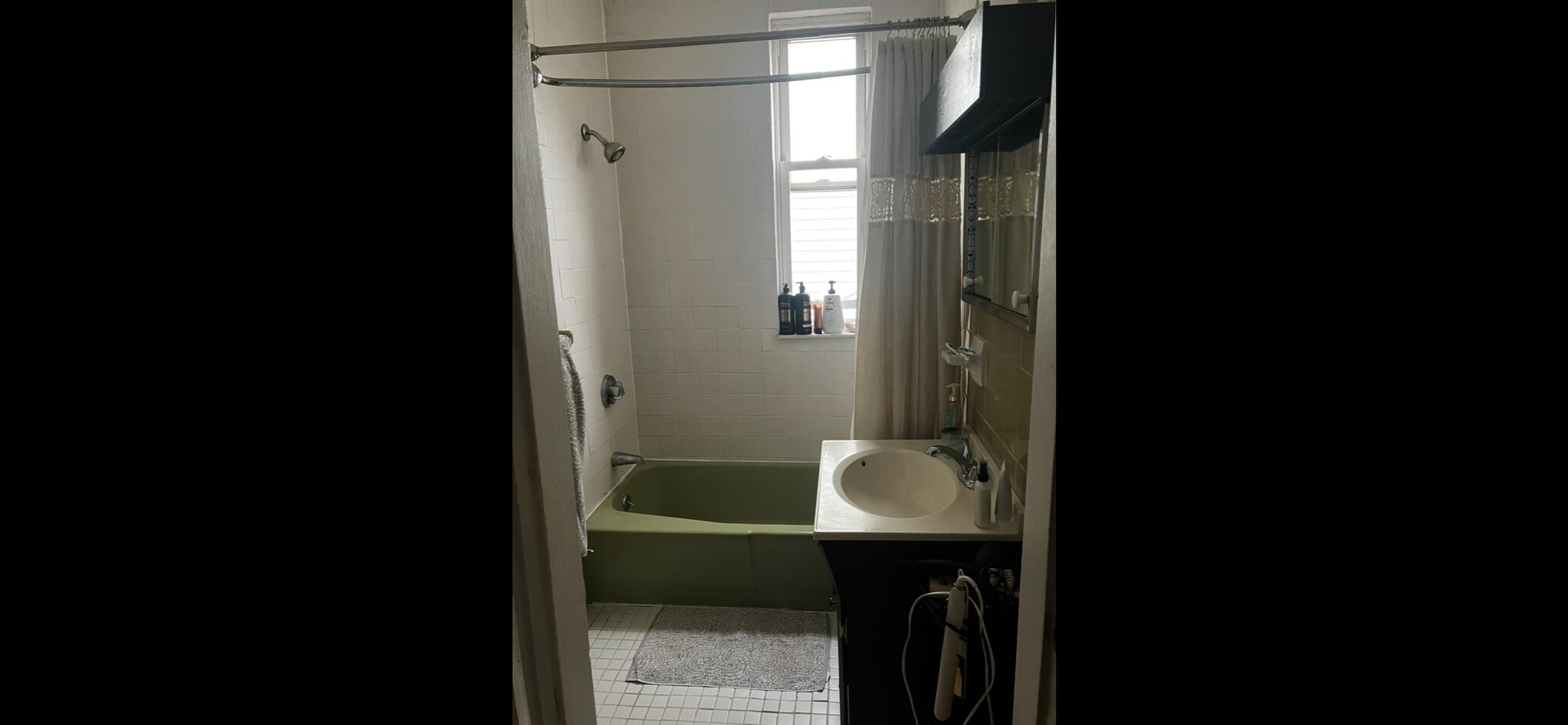 Building Photo - 377 Highland Ave