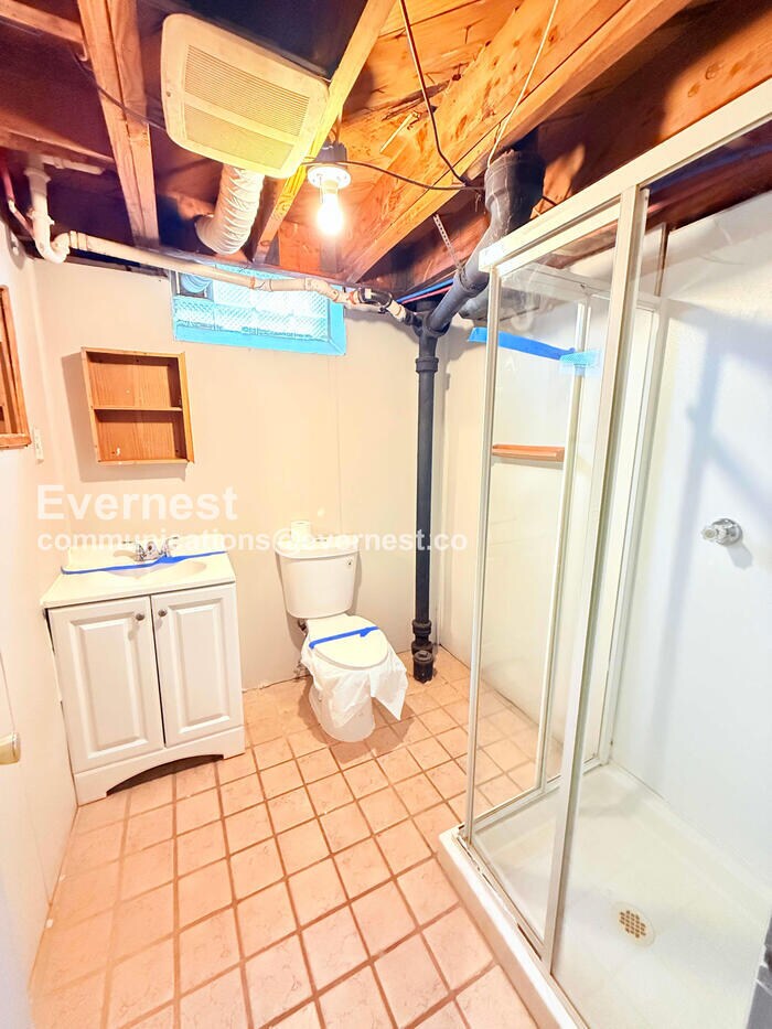 Building Photo - 19908 Heyden St