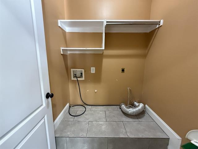 Building Photo - 117 Hanover St