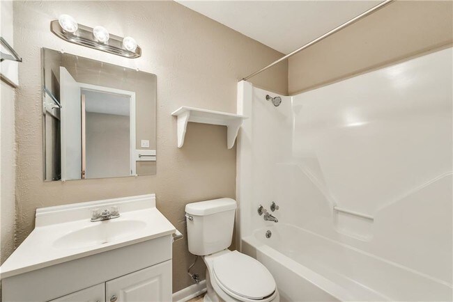 Building Photo - 1300 Northwood Blvd