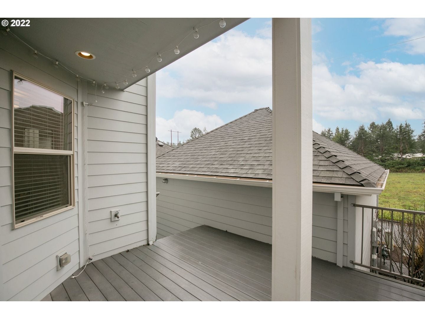 Building Photo - 17335 SW Montague Way