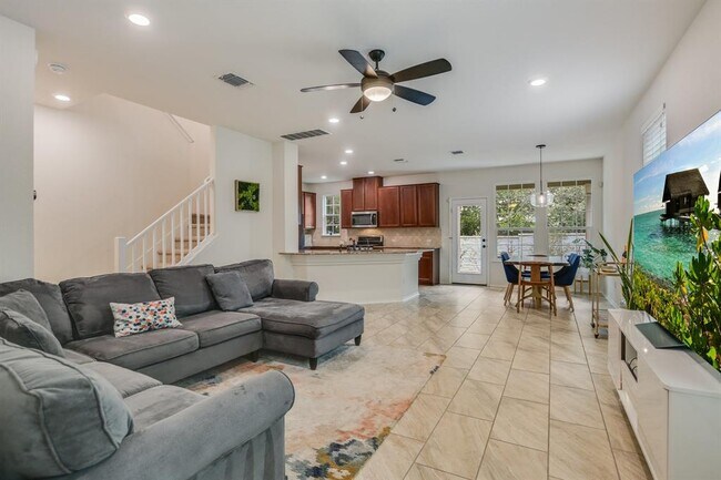 Building Photo - 404 Buttercup Creek Blvd