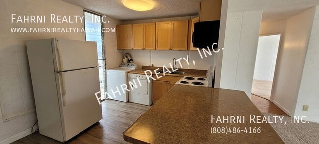 Building Photo - "Woodlawn Terrace" Melemanu 2 Bedroom, 1 B...