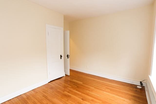 Building Photo - 3913 N Janssen Ave