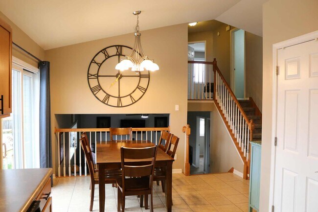 Building Photo - 12737 Wheeler St