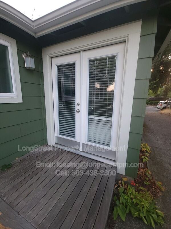 Building Photo - 4516 SE 65th Ave
