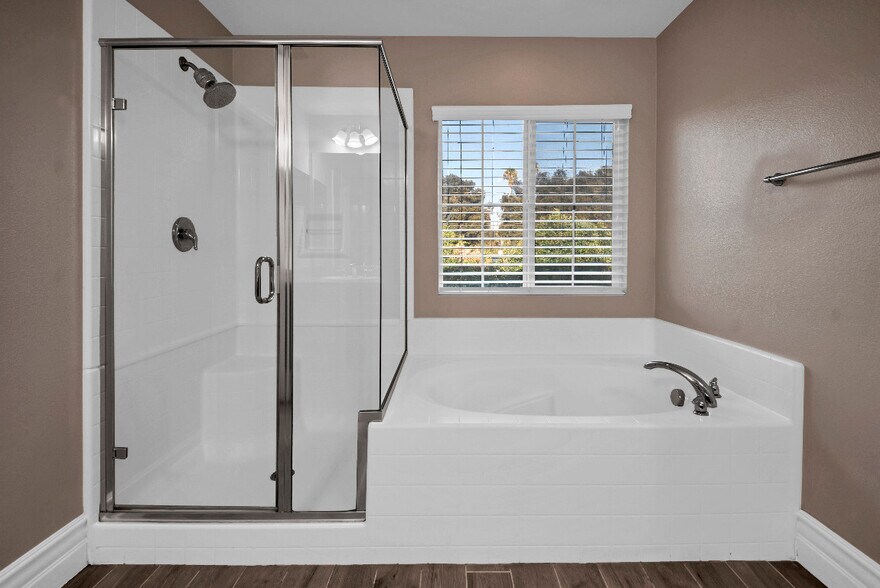 Building Photo - 4367 Amanecer Dr