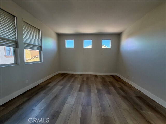 Building Photo - 18 Mineral King