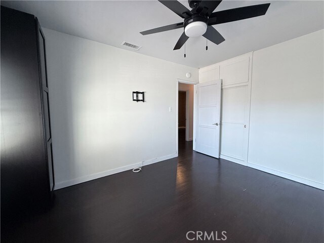 Building Photo - 527 N San Antonio Ave