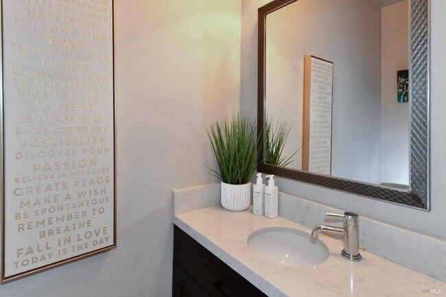 Building Photo - Stunning Four Bedroom Browns Valley Home f...