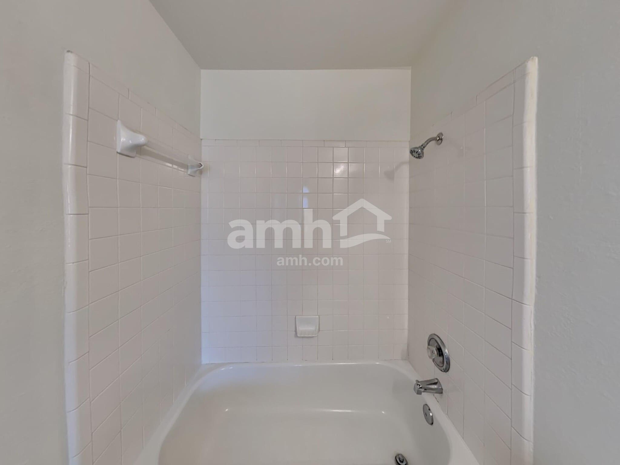 Building Photo - 110 Pony Cv