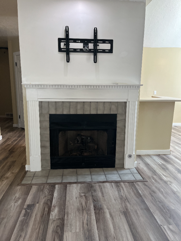 Building Photo - 1320 W 6690 S