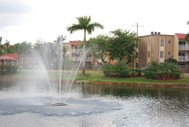 Building Photo - 4910 NW 79th Ave