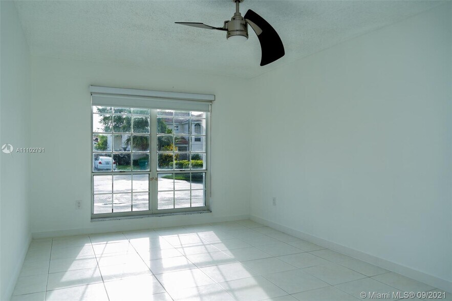 Building Photo - 5571 NW 102nd Ct