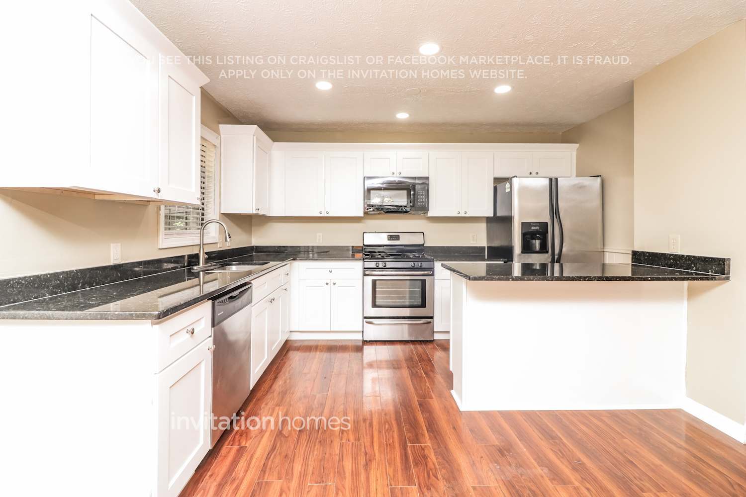 Building Photo - 129 Little Brook Dr