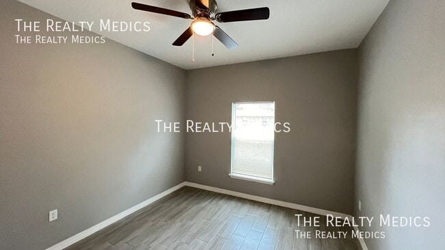 Building Photo - 276 Santo Domingo Ave SW