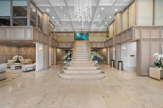 Building Photo - 251 Crandon Blvd