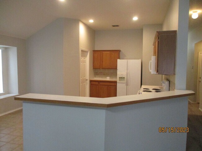 Building Photo - 5413 Chinkapin Ln