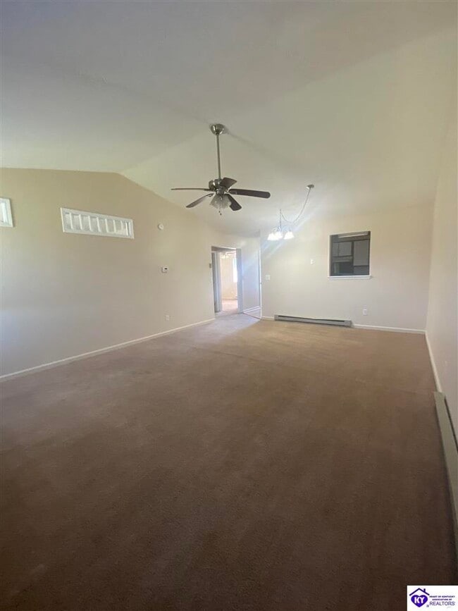 Building Photo - 505 Independence Ct