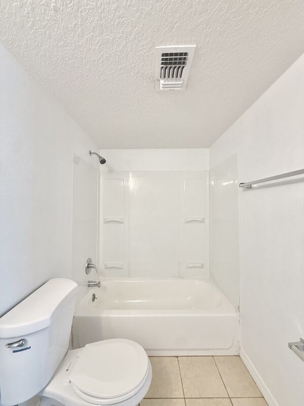 Building Photo - 425 F St