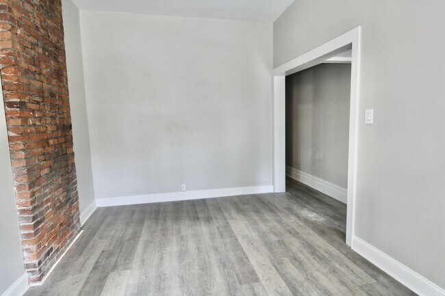 Building Photo - 1911 N 2nd St