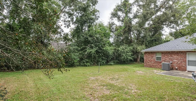 Building Photo - 5594 Daugherty Rd