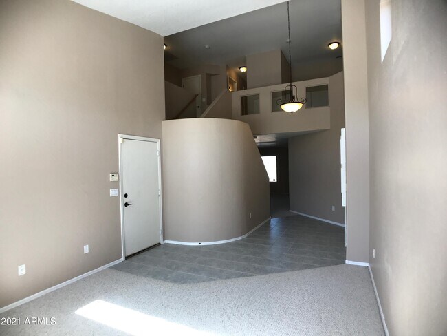 Building Photo - 1346 S Palomino Creek Dr
