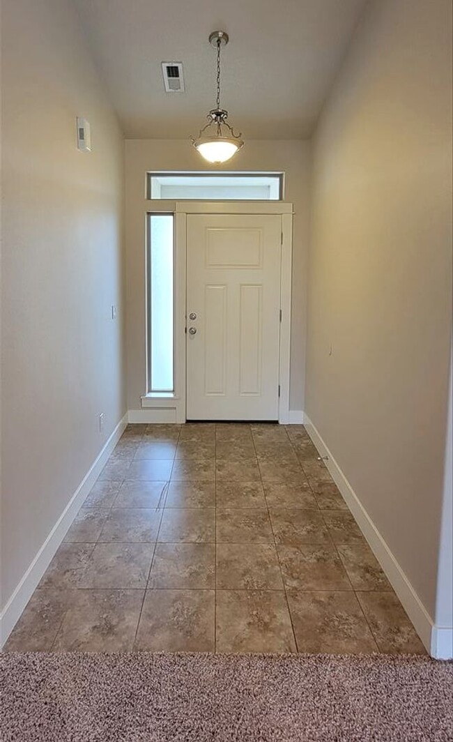 Building Photo - 1299 N Oklahoma Pl