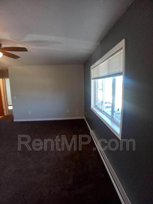 Building Photo - 3050 Elroy Drive-7