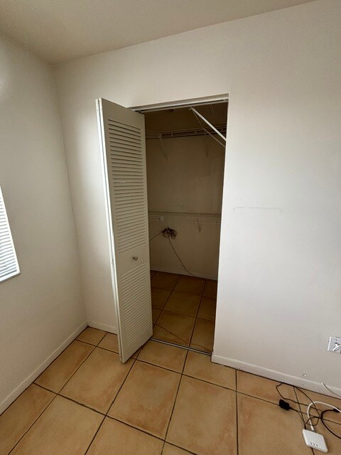 Building Photo - 6850 SW 45th Ln