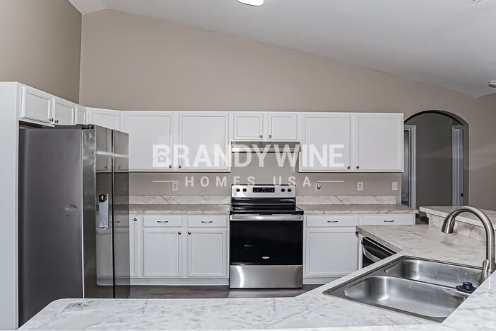 Building Photo - 10938 Crescent Ridge Loop