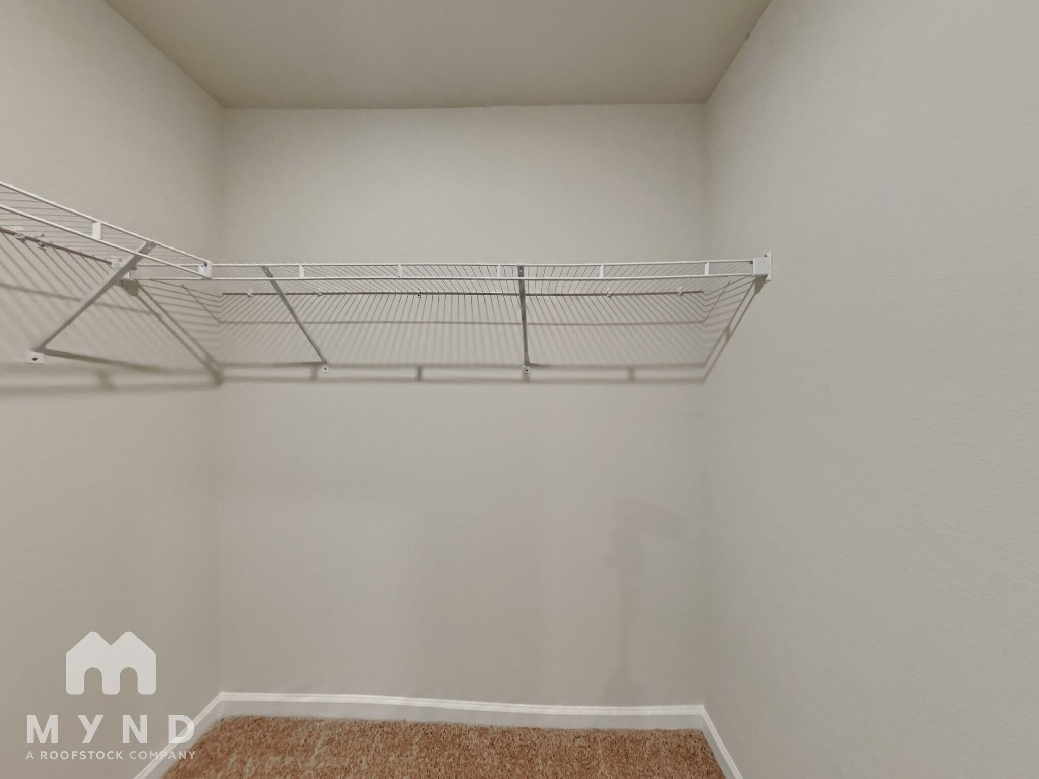 Building Photo - 160 New Villas St