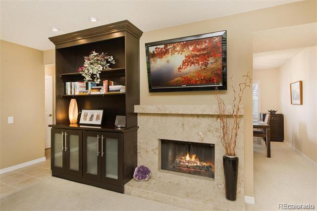 Building Photo - 9030 E Cherry Creek S Dr
