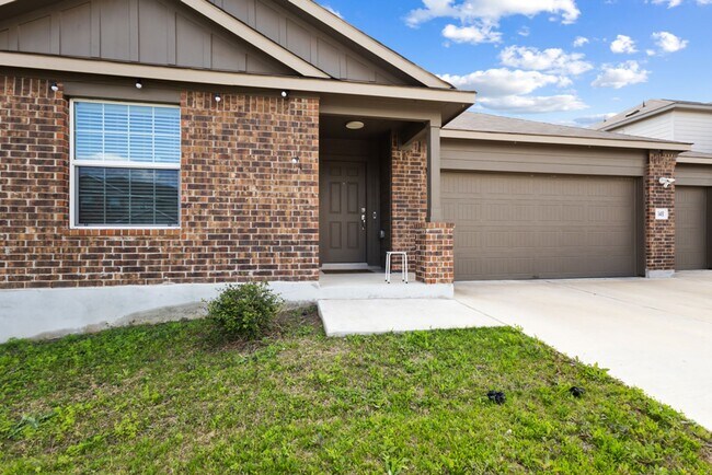 Building Photo - 149 River Rise Rd